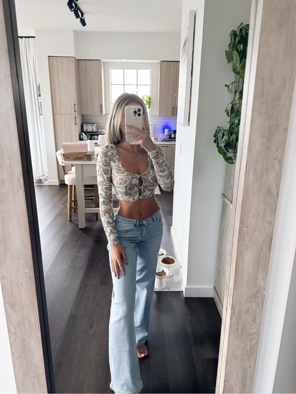Shein Swirl Print Long Sleeve Crop Top (Size XS)